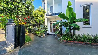 Riverside White House Boutique Hotel
