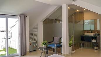 Riverside White House Boutique Hotel