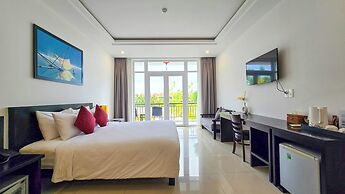 Riverside White House Boutique Hotel