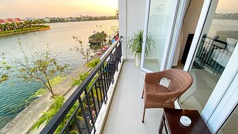 Riverside White House Boutique Hotel