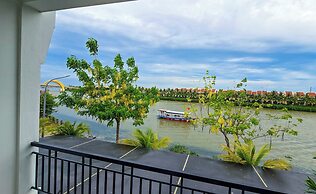 Riverside White House Boutique Hotel
