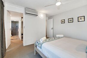 Lahaina Apartments