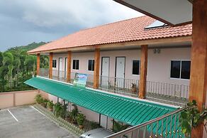 Wattana Hill Resort