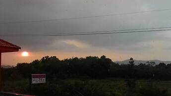Wattana Hill Resort
