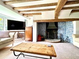 Walnut Tree House