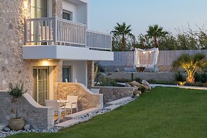 White Pearls Luxury Suites - Adults Only