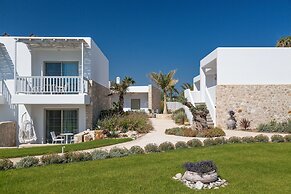 White Pearls Luxury Suites - Adults Only