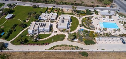 White Pearls Luxury Suites - Adults Only