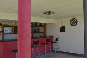 Honeybed Lodge