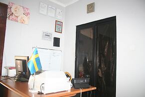 Honeybed Lodge