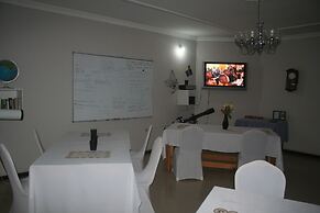 Honeybed Lodge