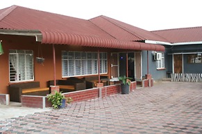 Honeybed Lodge