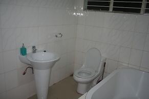 Honeybed Lodge