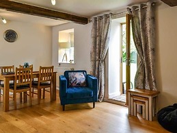 The Old Granary - Holiday Cottage
