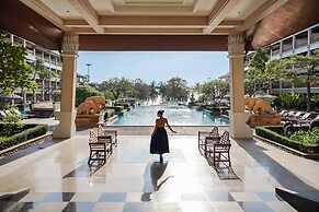 The Heritage Pattaya Beachfront Resort