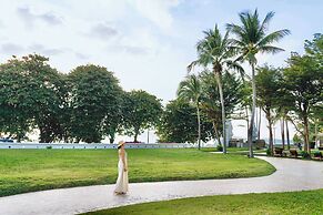 The Heritage Pattaya Beachfront Resort