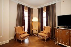 Hotel Pontos Plaza