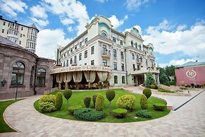 Hotel Pontos Plaza