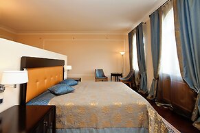 Hotel Pontos Plaza