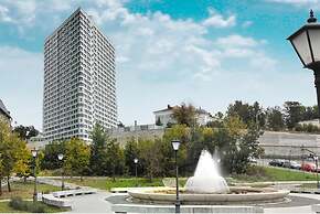Clever House Apartments
