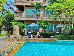 Avalon Beach Resort Pattaya