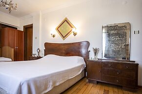 Uzum Hotel