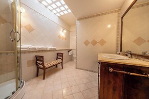 Villa Carlotta Resort