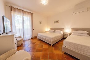 Villa Carlotta Resort