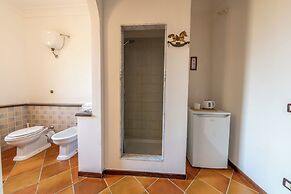 Villa Carlotta Resort
