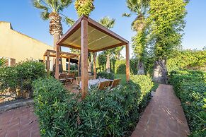 Villa Carlotta Resort