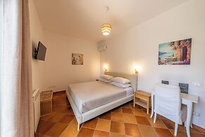 Villa Carlotta Resort