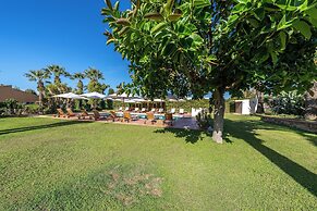 Villa Carlotta Resort