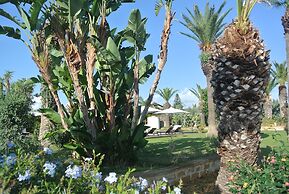 Villa Carlotta Resort