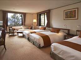Hotel de Yama, Hakone Lake Side