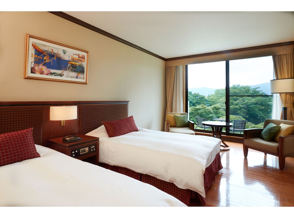 Hotel de Yama, Hakone Lake Side