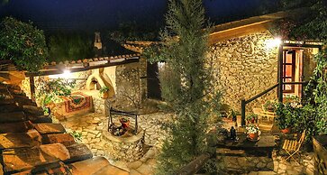 Ampelos Estate
