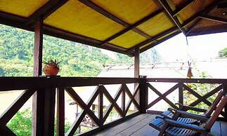 Nong Kiau Riverside
