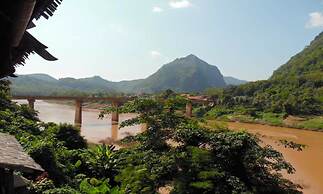 Nong Kiau Riverside