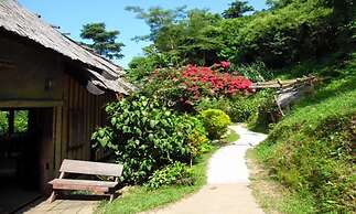 Nong Kiau Riverside