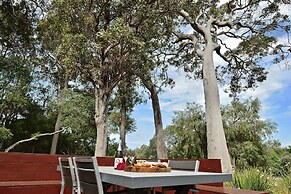 Losari Retreat