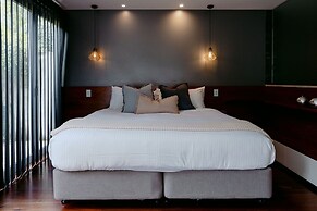 Losari Retreat