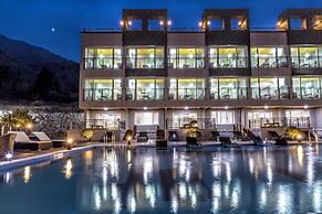Aria Pension Resort