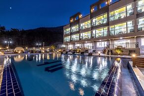 Aria Pension Resort