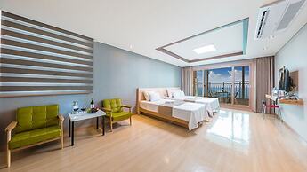 Aria Pension Resort