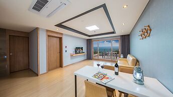 Aria Pension Resort