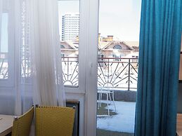 Tanan Center Serviced Apartments
