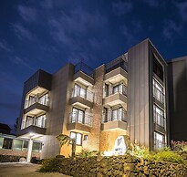W Ocean Pension