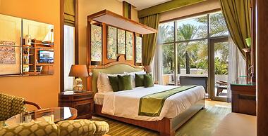 Palavra Resort