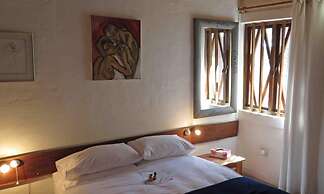 Alternative Space B & B