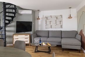Yuna Blanche - Serviced Apartments